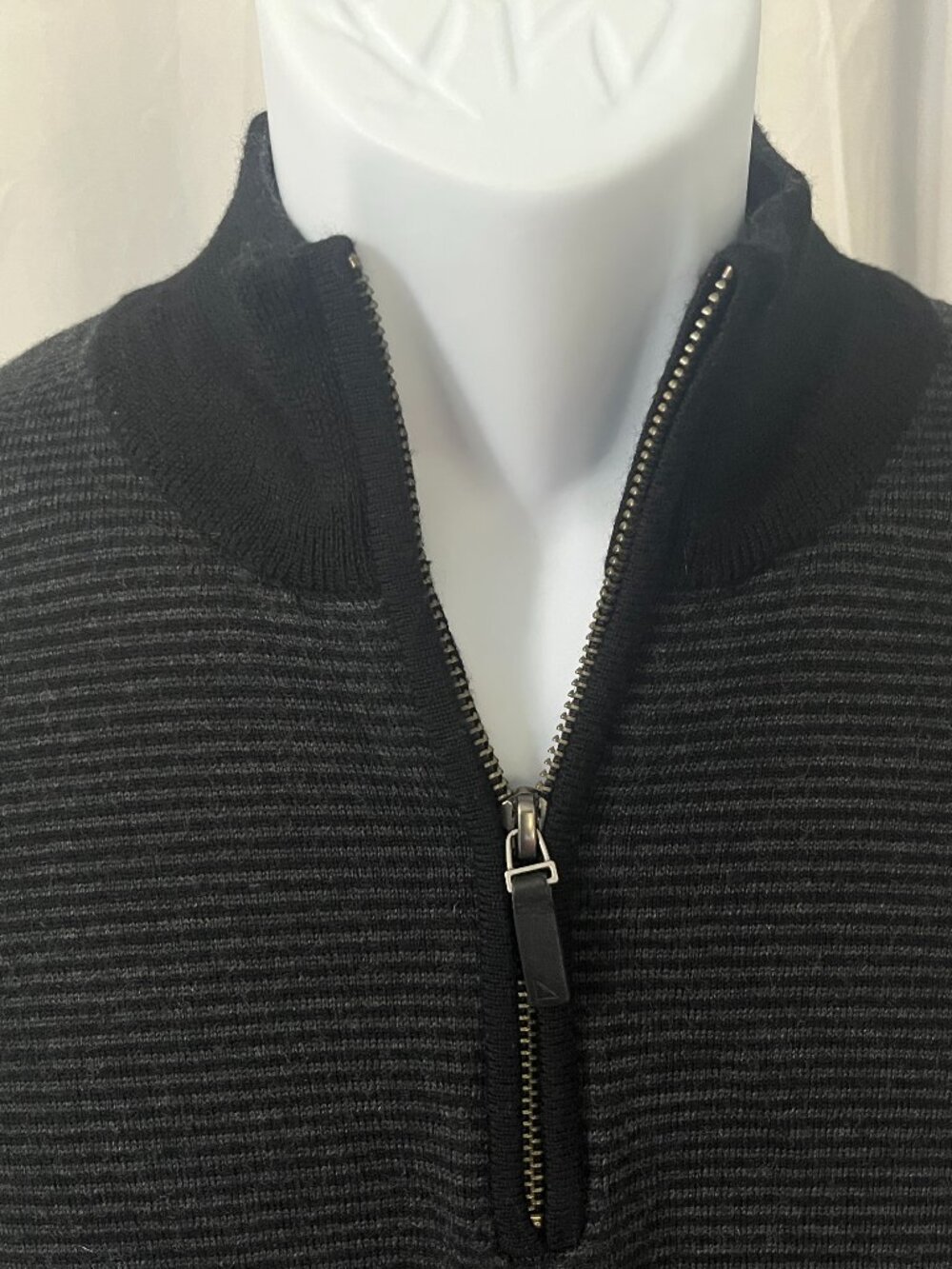 🧶 UNTUCKit Men’s 1/4 Zip Sweater Black Gray Merino Wool Size L 🔥